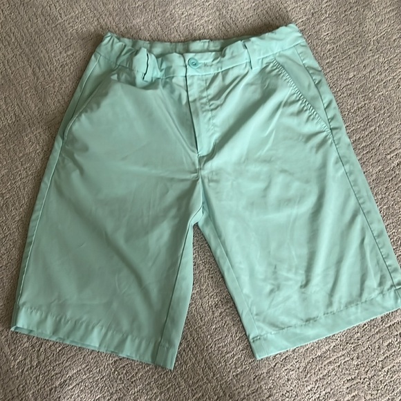 Vineyard Vines Mint Performance Shorts - Picture 3 of 4